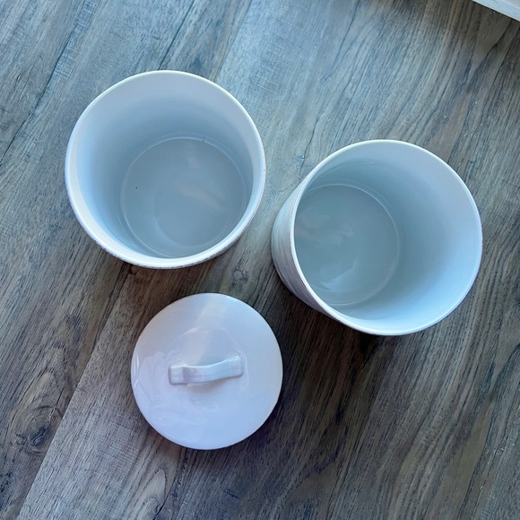 Crate and Barrel Marin Utensil Holder and Canister Set - Picture 4 of 6